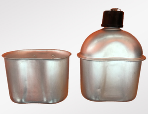 Botella de Agua de Aluminio Estilo Americano de 0.8L, Juego de 3 Piezas, 14.5x11x21cm, 292g, Ligera, con Bolsa Molle Estilo Segunda Guerra Mundial - Product Image 1