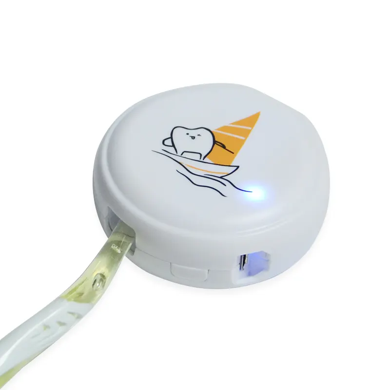 Hot Selling Travel Mini Toothbrush UVC Rechargeable Sanitizer Portable Toothbrush Sterilizer