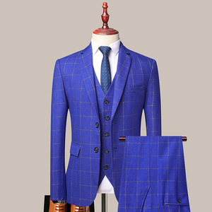 <span class=keywords><strong>Traje</strong></span> de hombre ajustado de <span class=keywords><strong>tres</strong></span> <span class=keywords><strong>piezas</strong></span> a cuadros <span class=keywords><strong>azul</strong></span> <span class=keywords><strong>marino</strong></span> estilo de negocios elegante de alta calidad para bodas características transpirables - Product Image 1