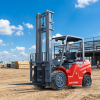 Truk Forklift Listrik Liftron CPD35 3500kg untuk Pengendalian Tumpukan Pallet Gudang Produk Bangunan dengan Ban Solid