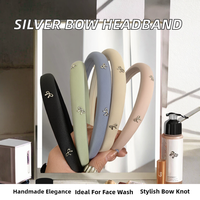 Serre-tête en tissu fait main avec nœud argenté simple pour femme, accessoire de mode élégant et stylé pour le lavage du visage
