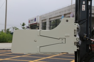 Penjualan Langsung Pabrik Suku Cadang <span class=keywords><strong>Forklift</strong></span> Aksesoris Penjepit Bal Pulp untuk Heli Clark Doosan - Product Image 3