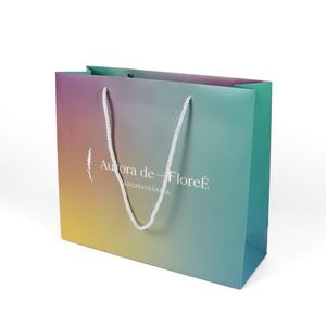 Bolsas de Regalo Crown Win Glitter Package Vip, Bolsas de Papel Kraft Coloridas con Logotipo para Cosméticos, Bolsas de Papel Artesanal Resistentes en Colores Pastel - Product Image 4