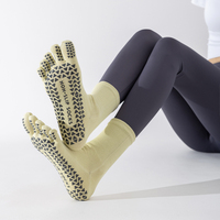 Chaussettes de yoga et de pilates pour femmes, à cinq doigts, antidérapantes, respirantes, mi-mollet, pour le sport et le fitness