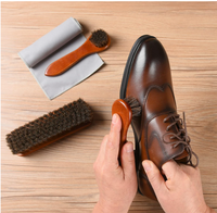 Kit de cirage de chaussures en crin de cheval 4 pièces, kit de cirage de chaussures, brosse de nettoyage de chaussures en cuir, applicateurs de nettoyage de chaussures.
