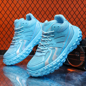Nouvelles Chaussures de Sport Tendance pour Hommes Printemps-Automne à Semelle Épaisse Respirante et Basse, Idéales pour la Course à Pied - Product Image 3
