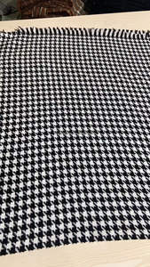 Fabricant Tops Vente Yiwu Woge Lady Écharpes En Cachemire En Gros Étole Tissé Châles Jacquard <span class=keywords><strong>Pied</strong></span> <span class=keywords><strong>De</strong></span> <span class=keywords><strong>Poule</strong></span> Écharpe D'hiver - Product Image 4