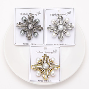 빈티지 크로스 진주 라인스톤 브로치 핀 여성용 남성용 레트로 바로크 웨딩 파티 브로치 - Product Image 2