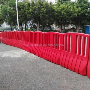 Barrière de sécurité en HDPE/PE pour concert en extérieur, hauteur 1300 mm, remplissable d'eau, prismatique haute intensité – Offre Spéciale - Product Image 6