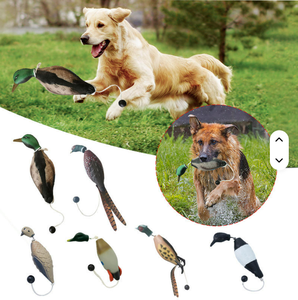 Juguete de Entrenamiento para Perros con Forma de Pato y Silbato - Objetivo de Adiestramiento para Cachorros y Perros Adultos, Juguete para Perros de Caza - Product Image 1