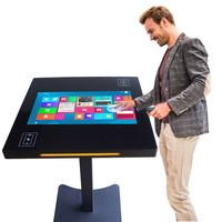 Table basse avec écran tactile commercial OEM ODM 21.5 pouces LCD avec chargement de téléphone sans fil