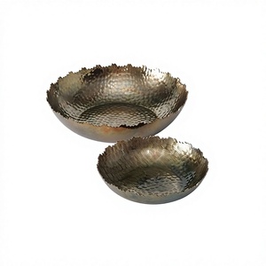Ensemble de 2 bols décoratifs de tailles différentes pour servir des chocolats et des dattes sur la table de cuisine, à prix abordable - Product Image 1