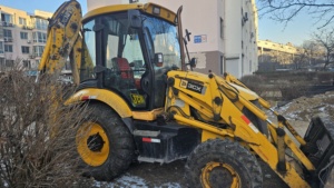 Chargeuse-pelleteuse d'occasion JCB 3CX robuste 4x4, machine de construction d'origine, godet de 2 m, moteur de 109 CV, 8800 kg, composants hydrauliques - Product Image 4