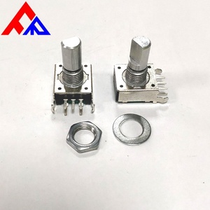ตัวเข้ารหัสแบบเพิ่มค่าค่าทีละหนึ่ง Fanrui 360 องศา รุ่น PEC12 12/18/24 พัลส์ DC5V แบบเสียบด้านข้างพร้อมปุ่มสวิตช์แบบหมุน สำหรับเครื่องขยายเสียงในรถยนต์ - Product Image 3
