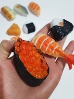 Porte-clés japonais réaliste Sushi Poisson Modèle Alimentaire Porte-clés Pendentif Pour Femmes Sac décorer charme Cuisine Résine Simulation Sushi Porte-clés