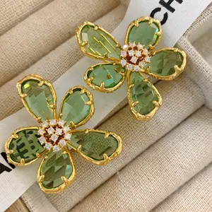 2024 Hot Selling Fashion Brand Latest Diamond Style Aretes Big Flower Transparent Crystal Designer Earrings Famous Jewelry