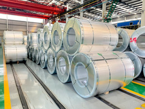 Fournisseur de tôles d'<span class=keywords><strong>acier</strong></span> <span class=keywords><strong>galvanisé</strong></span> en bobines pour décorations extérieures, bobine d'<span class=keywords><strong>acier</strong></span> <span class=keywords><strong>galvanisé</strong></span> à chaud de première qualité - Product Image 3