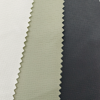 Tissu en cuir PU multicolore tendance avec gaufrage, texture douce, résistant à l'abrasion et anti-moisissure, 110 GSM, pour usage vestimentaire