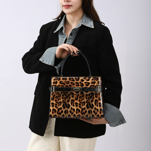 Nuove Borse da Donna <span class=keywords><strong>Vintage</strong></span> di Lusso con Motivo Alligatore, Classica <span class=keywords><strong>Borsa</strong></span> a Mano Casual con Grande Capacità in <span class=keywords><strong>Pelle</strong></span> PU - Product Image 6