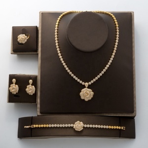 Conjunto de joyería nupcial para mujer, de lujo, diseño de flor de Rosa, Circonia cúbica, collar de novia para Noble Lady CN164, 4 Uds. - Product Image 2