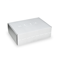 Cajas de Cartón Corrugado para Envíos Personalizadas, con Impresión CMYK, Laminado Mate, Grabado en Relieve, Diseño de Logotipo Personalizado, Embalaje Reciclable para Ropa
