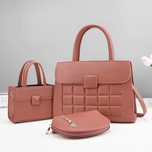 Sacs fourre-tout décontractés en cuir PU grande capacité pour femmes, ensemble de 6 pièces avec rivets et fermeture éclair, doublure en polyester imperméable pour femmes - Product Image 6
