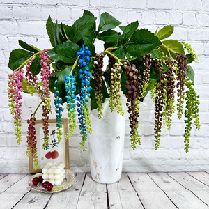 Flores Artificiales de Goma Suave Queyiyi para Colgar en la Pared, Accesorios de Fotografía de Bodas, Decoración del Hogar, Multicolor, 60 cm - Product Image 1