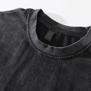 <span class=keywords><strong>T</strong></span>-Shirt Oversize da Uomo con Design <span class=keywords><strong>Anime</strong></span> Personalizzato, 300 Gsm, Stampa DTG su Misura, Moda Maschile - Product Image 2