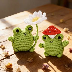 Kit de Crochet para <span class=keywords><strong>Principiantes</strong></span> Adultos, Kit de <span class=keywords><strong>Amigurumi</strong></span> de Rana, Tutoriales en Video <span class=keywords><strong>Paso</strong></span> <span class=keywords><strong>a</strong></span> <span class=keywords><strong>Paso</strong></span>, 2 Paquetes de Hilo de Algodón para Manualidades - Product Image 2