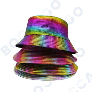 Chapeau Bob Métallique Holographique Arc-en-ciel Brillant Iridescent Couleur Laser Unisexe pour Festival, Soirée Rave et Protection Solaire - Product Image 6