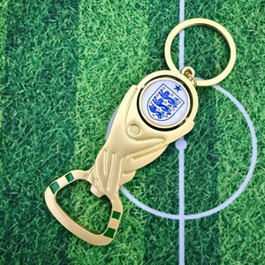 Открывалка для бутылок из металлического сплава с эмалевым логотипом на заказ, посвященная футбольному матчу США-Канада-Мексика - Product Image 4