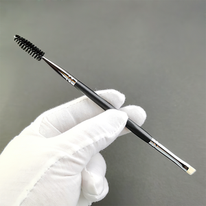 Haute Qualité Personnalisé Votre Propre Logo <span class=keywords><strong>Angle</strong></span> Sourcils Spoolie Mascara <span class=keywords><strong>Baguette</strong></span> Manche En <span class=keywords><strong>Bois</strong></span> Noir Brosse À Cils À Double Extrémité - Product Image 5