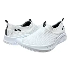 Zapatos de Agua Ligeros y Transpirables para Verano, Parte Superior de Malla Antideslizante con Plantilla de EVA, Suela de Goma, Sandalias Unisex para Adultos - Product Image 1