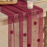 Chemin de table en filet fleuri pour décoration de fête, de jardin, de mariage et d'hôtel