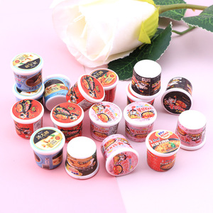 3D épicé <span class=keywords><strong>poulet</strong></span> nouilles nourriture résine artisanat indésirable étui de téléphone portable décoration breloques nourriture pour enfants jouer ornements bricolage artisanat - Product Image 3