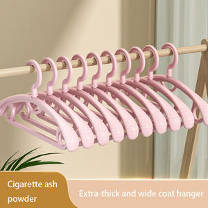 Cintres en plastique colorés antidérapants avec crochets pour le rangement des pantalons et des vêtements - Product Image 5