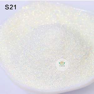 Poudre de paillettes irisée scintillante pour décoration d'ongles en forme d'hexagone en vrac, résistante aux solvants, non toxique, durable, peintures pour vernis à ongles - Product Image 6