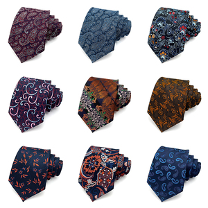 <span class=keywords><strong>Cravate</strong></span> Classique de Luxe pour Homme VTG Années <span class=keywords><strong>60</strong></span> Tailor Smith 100% Polyester Jacquard Floral/Cachemire 58\" X 3.2\" Écologique - Product Image 1