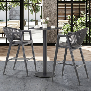 Juego de Bar bistró tejido de cuerda gris oscuro muebles de hotel de lujo con carbón de mesa de metal de aluminio para uso en bar o restaurante - Product Image 1