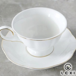 Tazza da tè scanalata con bordo dorato e piattino abbinato, in porcellana bianca, con manico curvo, motivo Libro Aperto e Chicchi di Caffè, decorazione da scrivania per biblioteca accademica - Product Image 3