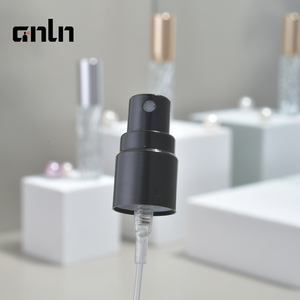 Botol Parfum Mewah Elegan 4ml Botol Parfum Kaca Botol Minyak Parfum Leher Sekrup Berkualitas Tinggi Desain Dapat Disesuaikan - Product Image 4
