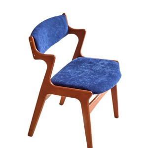 Chaise de salle à manger vintage en bois massif avec dossier rembourré, chaise design rétro scandinave pour adultes - Product Image 3