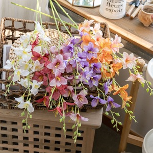 Flores Artificiales Dream Weaver, Fresia y Narciso en Colores Mixtos para Decoración del Hogar y Bodas CL06002 - Product Image 1