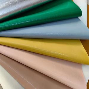 8020 1.2 मिमी pu चमड़े के तेल ने अच्छी लाइनों को स्ट्रेचबल सूट बैग सोफे की कुर्सियां फाक्स चमड़े के लिए बुना हुआ था। - Product Image 3