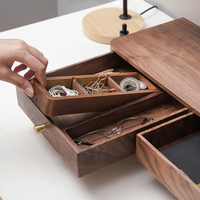 Boîte de rangement de bureau double couche en bois de noyer avec couvercle et séparateur amovible Boîte de rangement en bois pour bijoux de bureau et de maison