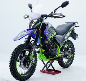 Motocicleta Todoterreno AOBO CG200 <span class=keywords><strong>de</strong></span> 200cc, <span class=keywords><strong>Cuatro</strong></span> Tiempos, Eficiente en Combustible, con Arranque Eléctrico/<span class=keywords><strong>de</strong></span> Pedal, Vehículo <span class=keywords><strong>de</strong></span> Dos <span class=keywords><strong>Ruedas</strong></span> que Alcanza 80km/h - Product Image 4