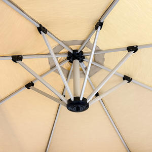Parasols de patio de <span class=keywords><strong>luxe</strong></span> de grande taille à poteau central en porte-à-faux avec glands et bases, pare-soleil personnalisé résistant au vent automatique avec lumière - Product Image 6