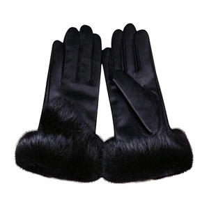 ถุงมือหนังแกะแท้สำหรับผู้ชาย Wears World WW-00905 สำหรับฤดูหนาว บุขนอุ่น  ขอบข้อมือผสมขนสัตว์  ใช้ได้กับหน้าจอสัมผัส เหมาะสำหรับการเดินทางและเล่นกีฬา - Product Image 3