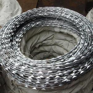 Bobina de alambre de púas de afeitar <span class=keywords><strong>Concertina</strong></span> de alambre de hierro galvanizado a la venta - Product Image 1