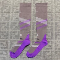Chaussettes de compression graduée à soutien progressif pour la course et le tennis, soulageant la fatigue des jambes